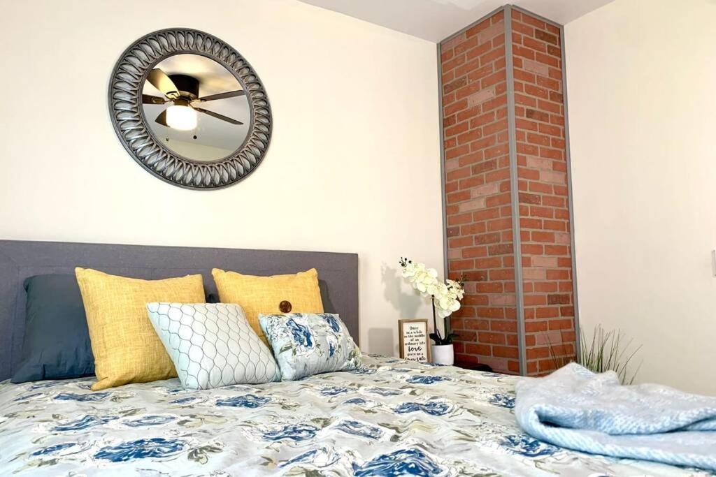 6Br Retreat-Great For Reunions And Getaways Minutes From Niagarafallen Exteriör bild