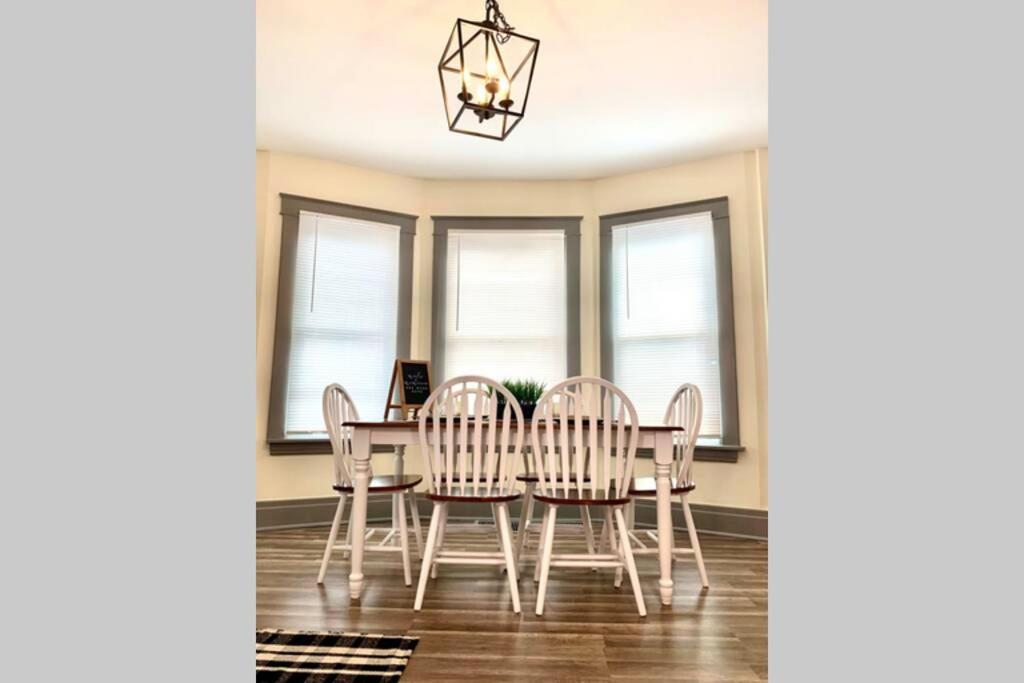 6Br Retreat-Great For Reunions And Getaways Minutes From Niagarafallen Exteriör bild